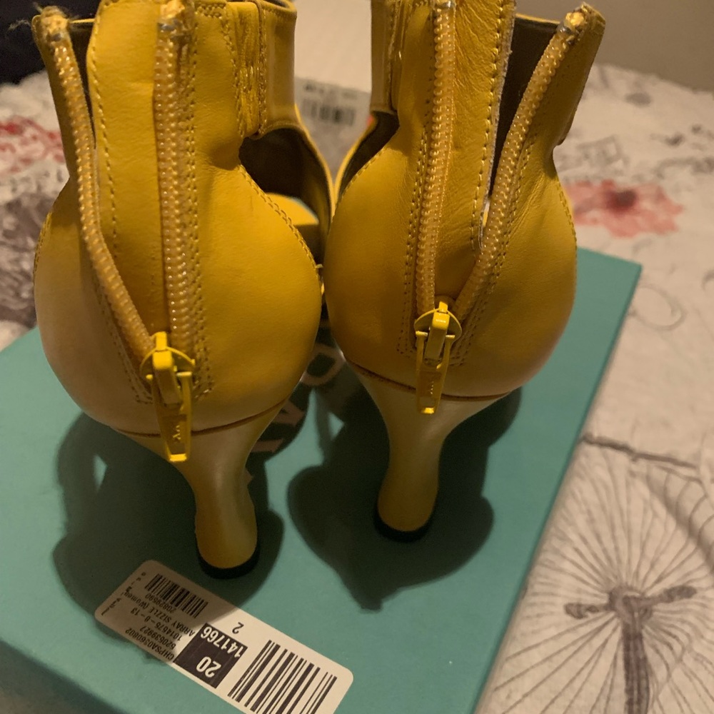 Array Heel - Picture 4 of 4